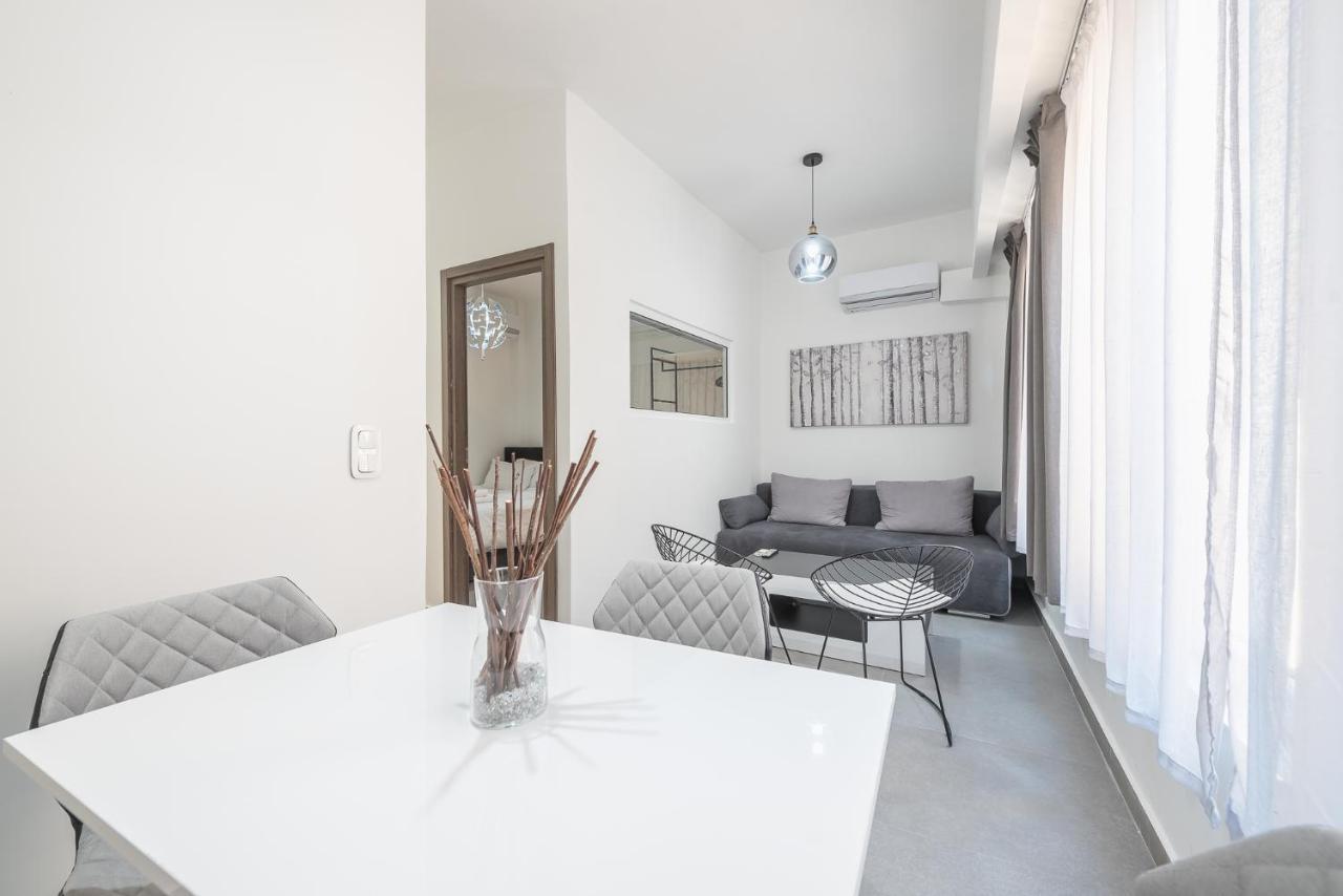 Iguana Gold Luxury Suites 2 Athens Ngoại thất bức ảnh
